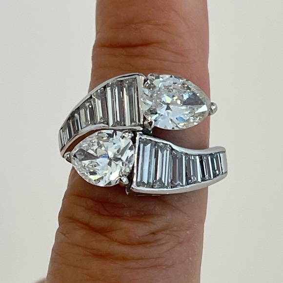 STUNNING ESTATE PLATINUM DIAMOND BI-PASS RING SIZE 8.5 - Picture 8 of 17